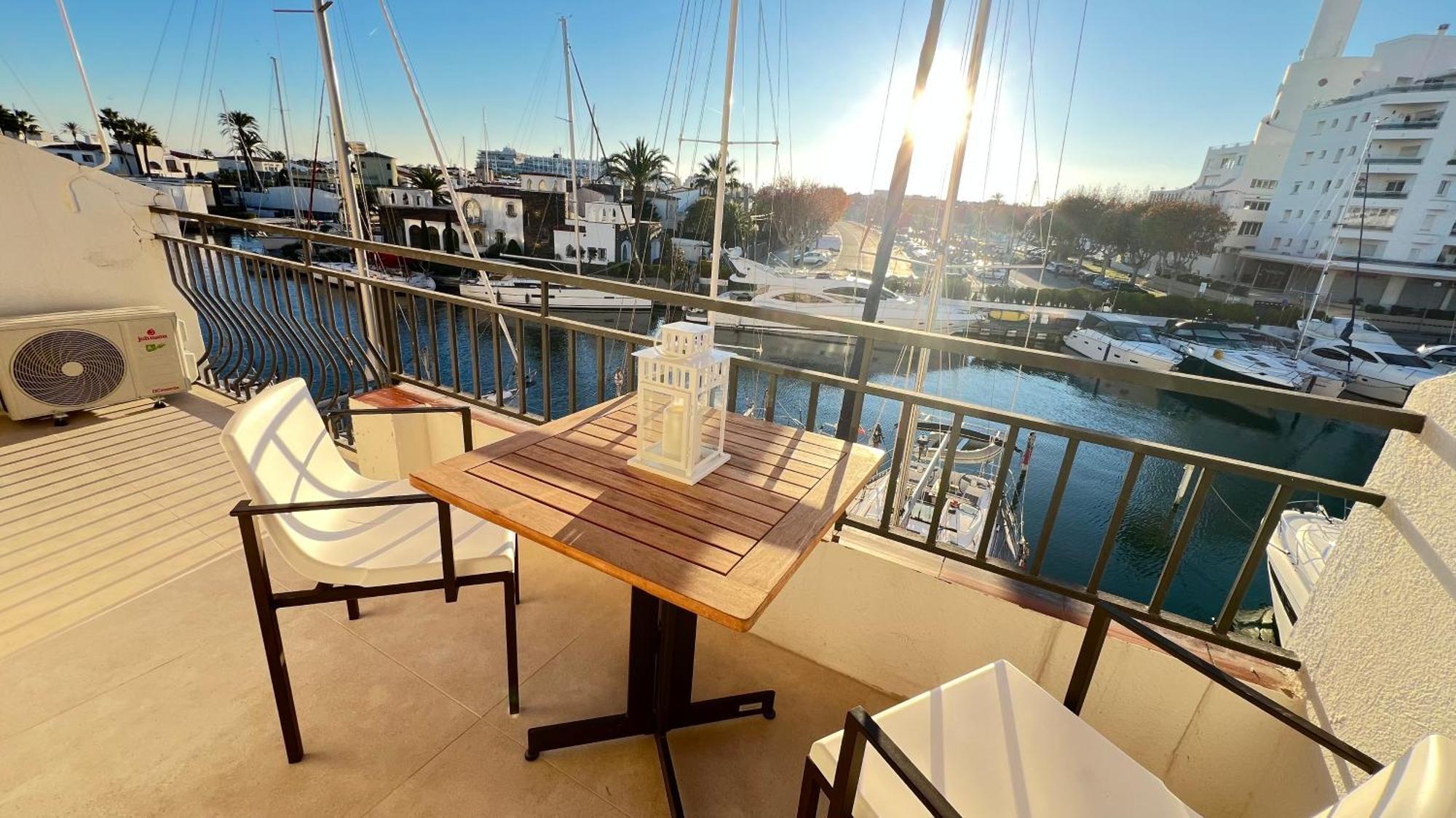 Estudio Frente Al Canal Con Terraza Empuriabrava Exterior foto